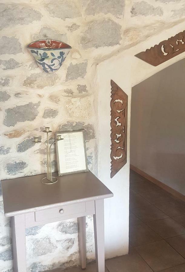 Gite Face A La Riviere -Proche Du Pont Du Gard- Montfrin Exteriör bild
